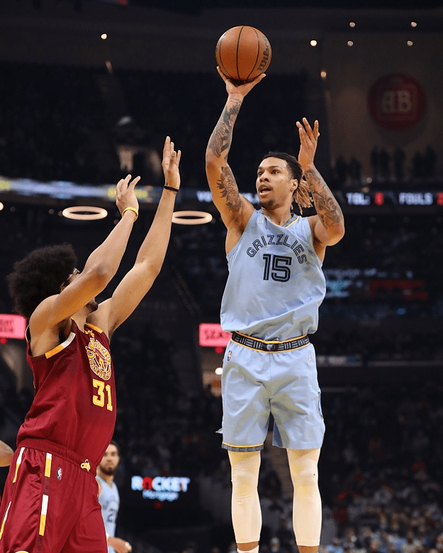 孟菲斯灰熊vs密尔沃基雄鹿