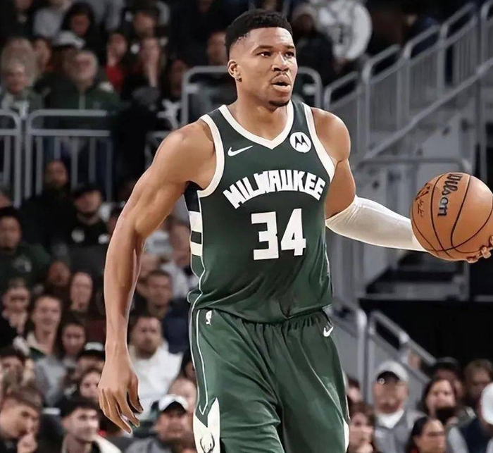 NBA季后赛今夜走向成谜，埃因霍温手感冰凉，球迷炸锅，轮换策略成焦点的简单介绍