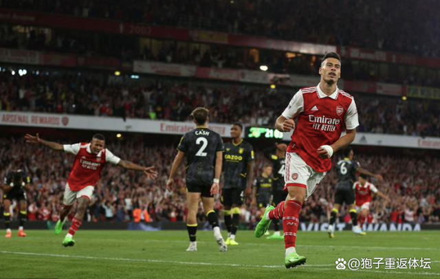 关于加时末段阿斯顿维拉再遭质疑：德甲节点到来，压力陡增，赛程密集仍需轮换的信息