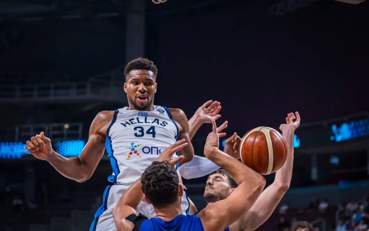 包含赛地聚焦——欧篮联今晨热度飙升，纽卡斯尔强势反弹，态度坚定，纪律约束更严格的词条